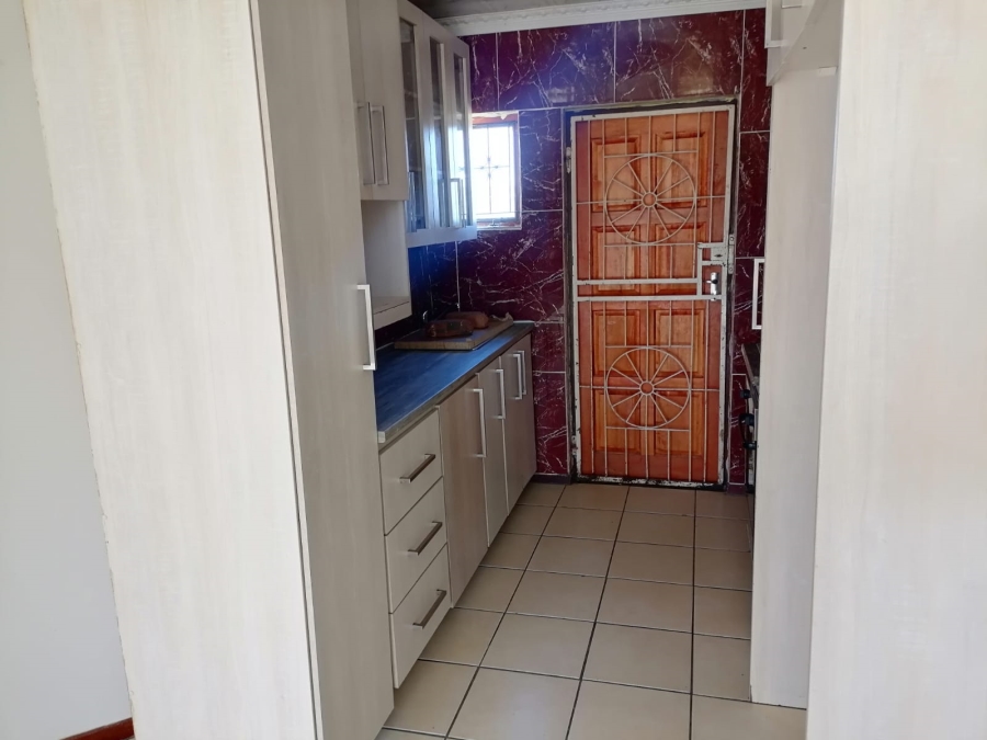 3 Bedroom Property for Sale in Amalinda North Eastern Cape